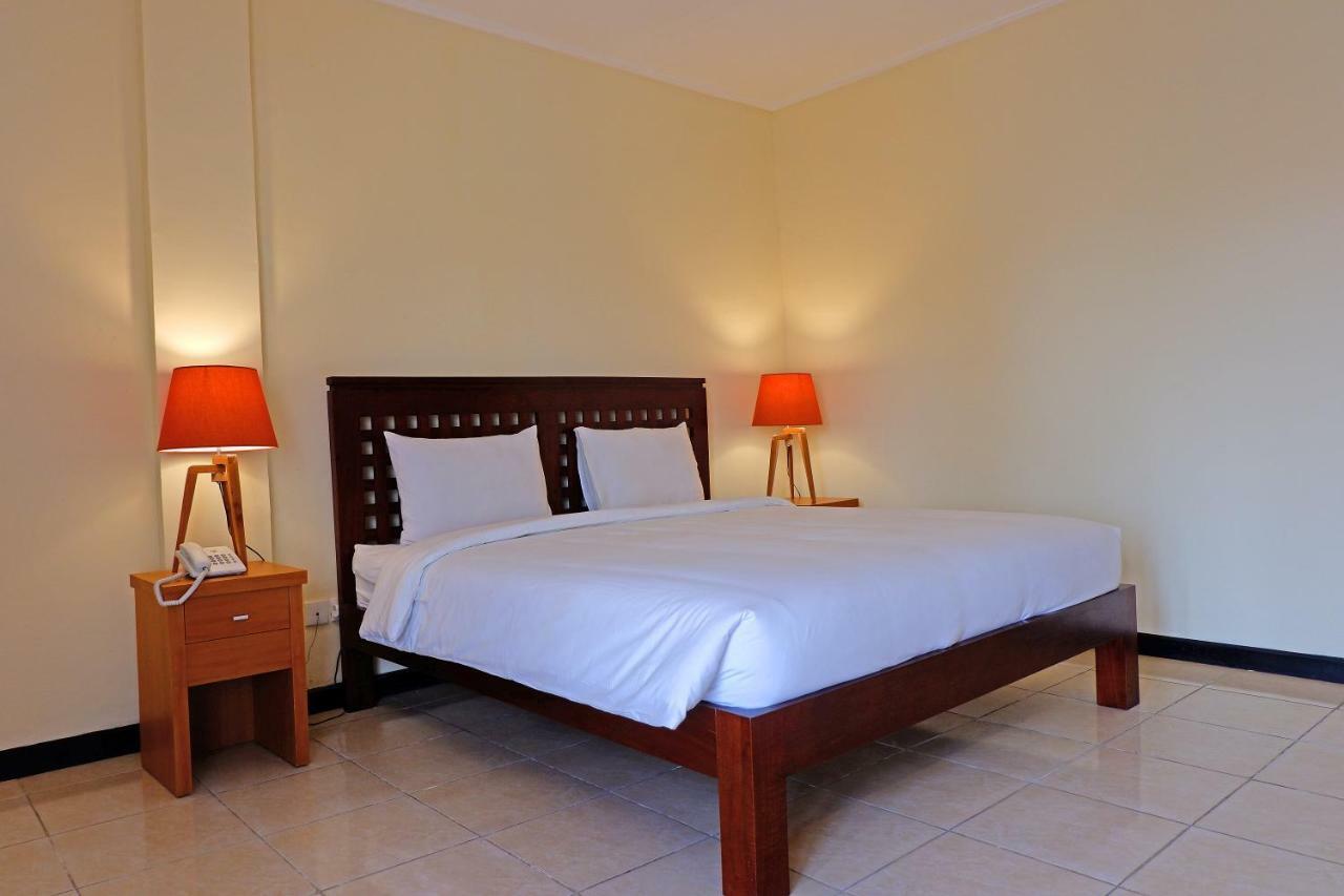 Hotel Intansari Denpasar  Exterior photo